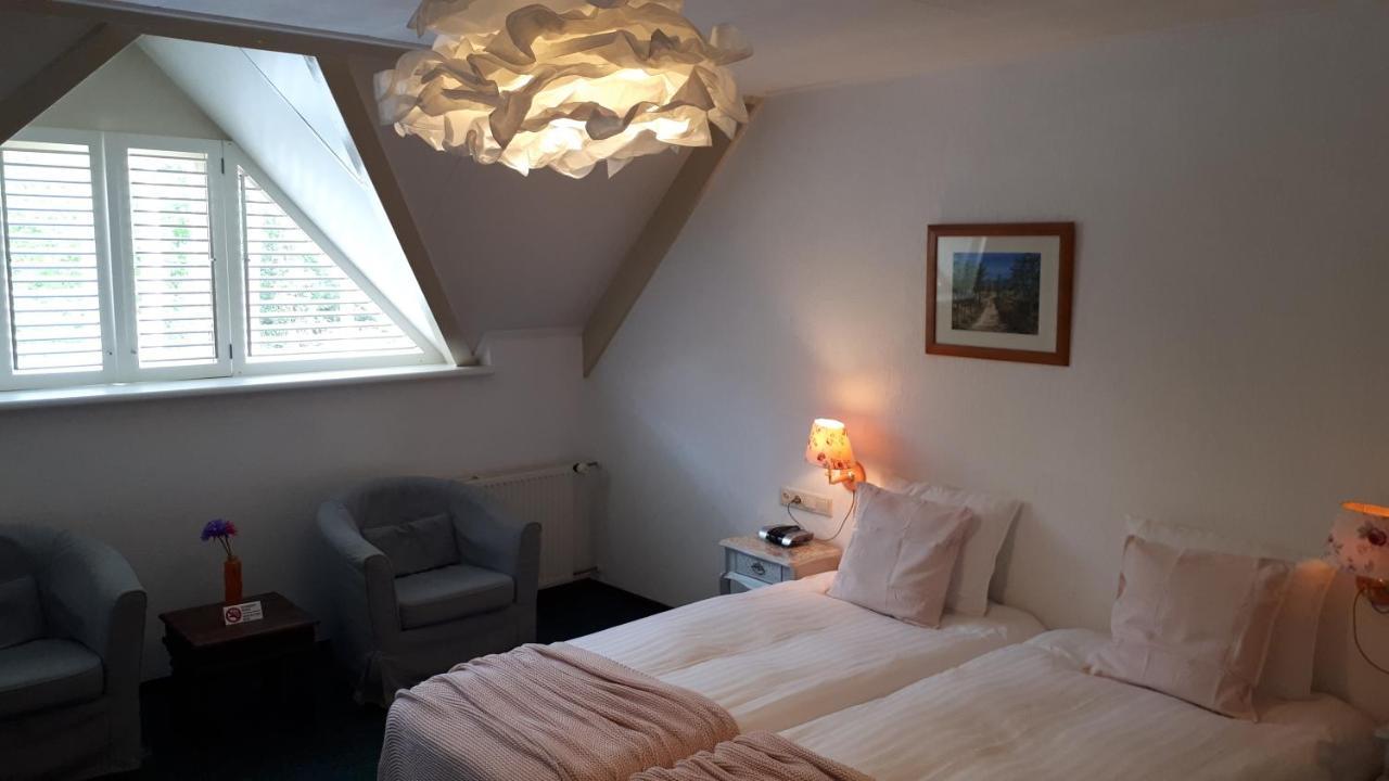 Het Uilenbos Hotel De Koog (Texel)